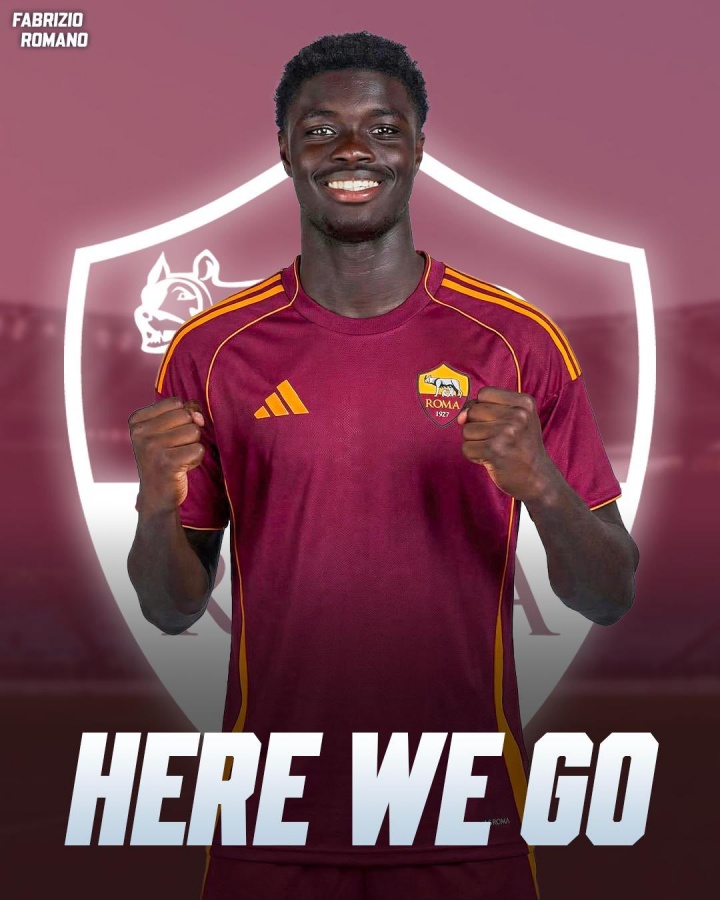 罗体：罗马新援瓦斯选择史上最佳10号球员，梅西居首、托蒂排第六