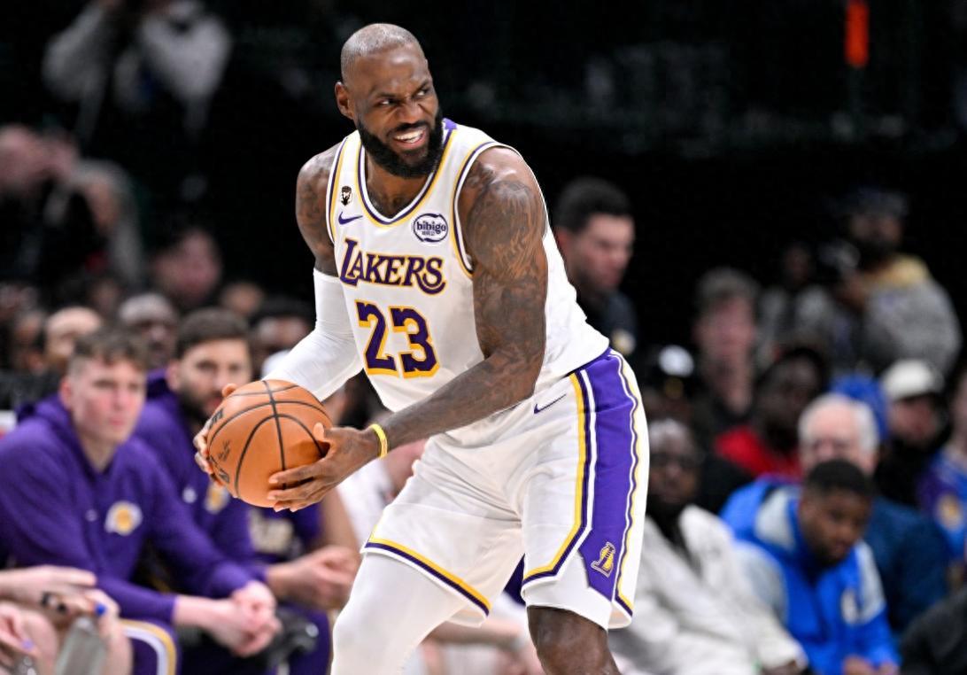 广发-就在今天，又一个79年NBA独一无二的纪录，被41岁詹姆斯达成了